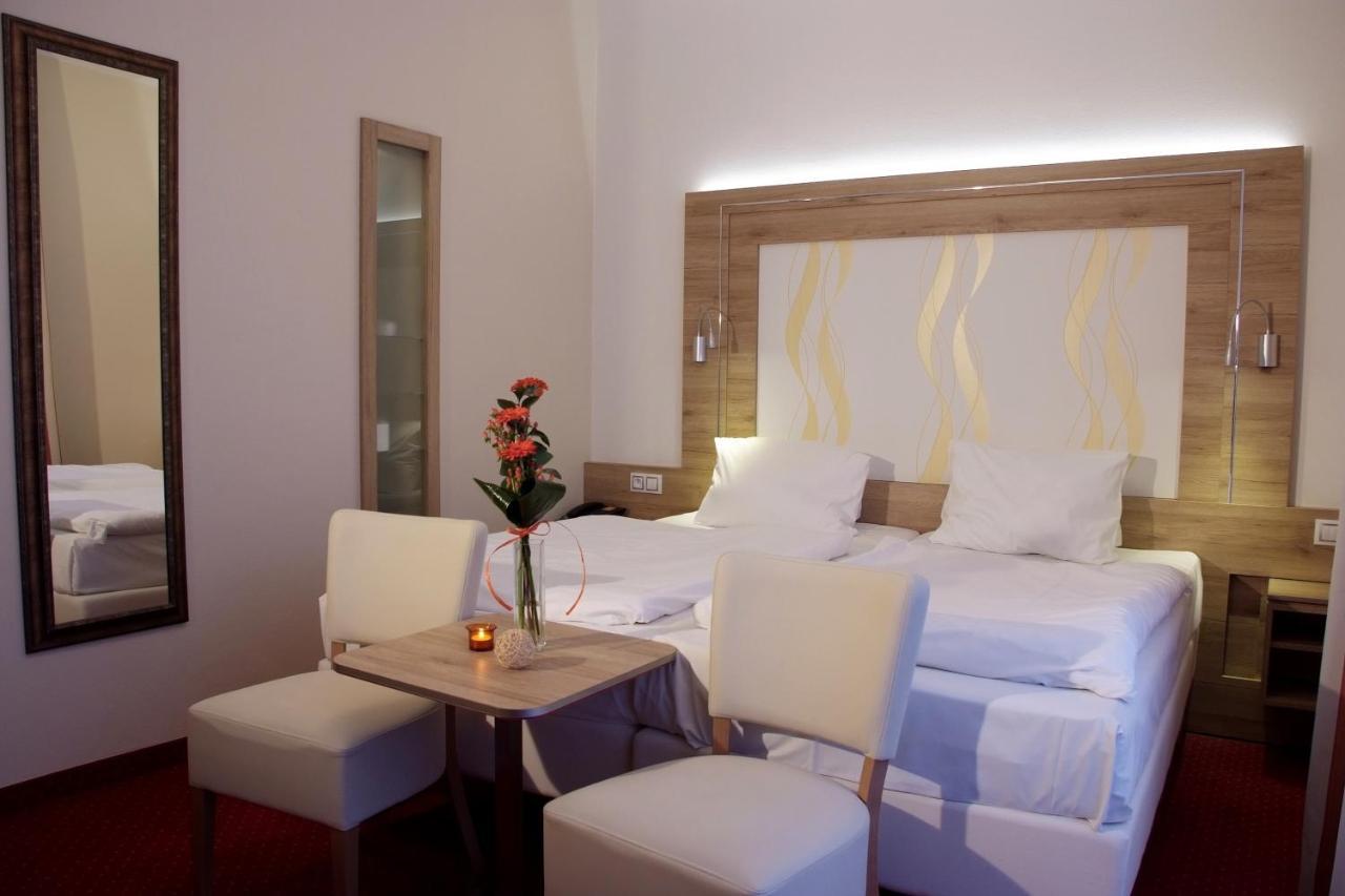 Royal Marianske Lazne Hotel Ngoại thất bức ảnh